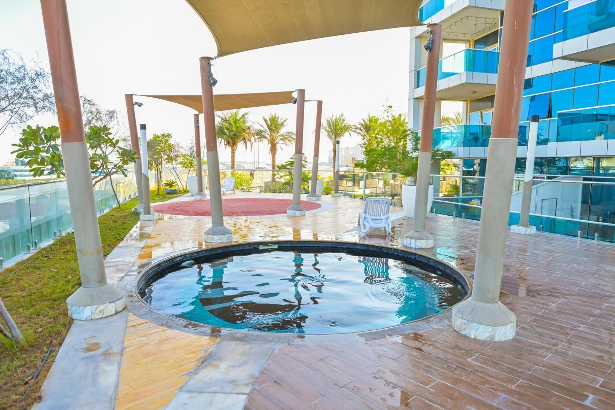Apartment Boulevard - Modern In Jvt W High-end Gym & Pool Dubai